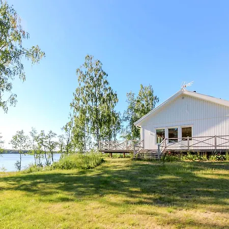 Bjoerkholmen Orman Evi *